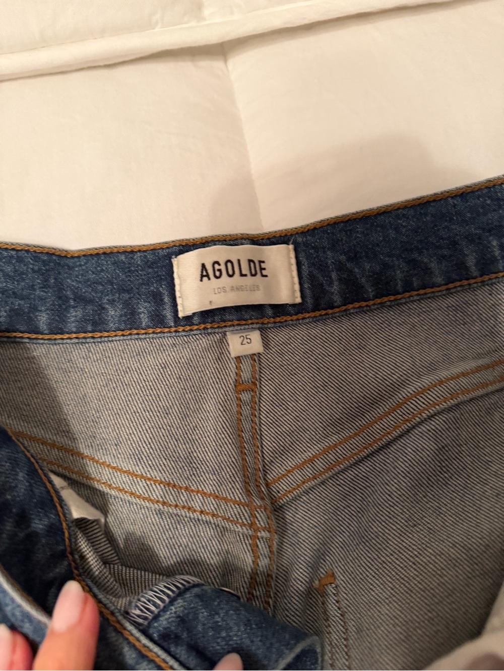 Agolde Riley High Rise Straight Crop Jeans - Picture 4 of 7